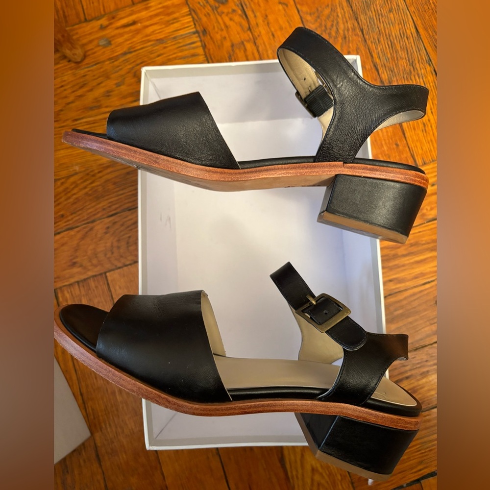 No 6 strap sandal